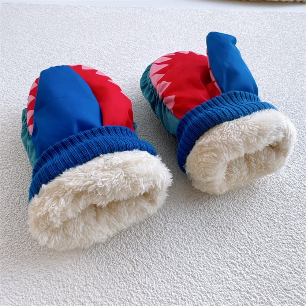 قفازات تزلج للأطفال بتصميم كرت - مراجعة Waterproof Mitten Ski وسعره