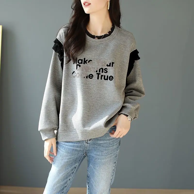 بلوفر نسائي رمادي فضفاض ملابس  - مراجعة Winter Clothing Essentials For Women وسعره